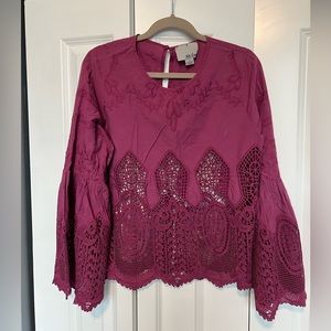 Beautiful lace detailed top.